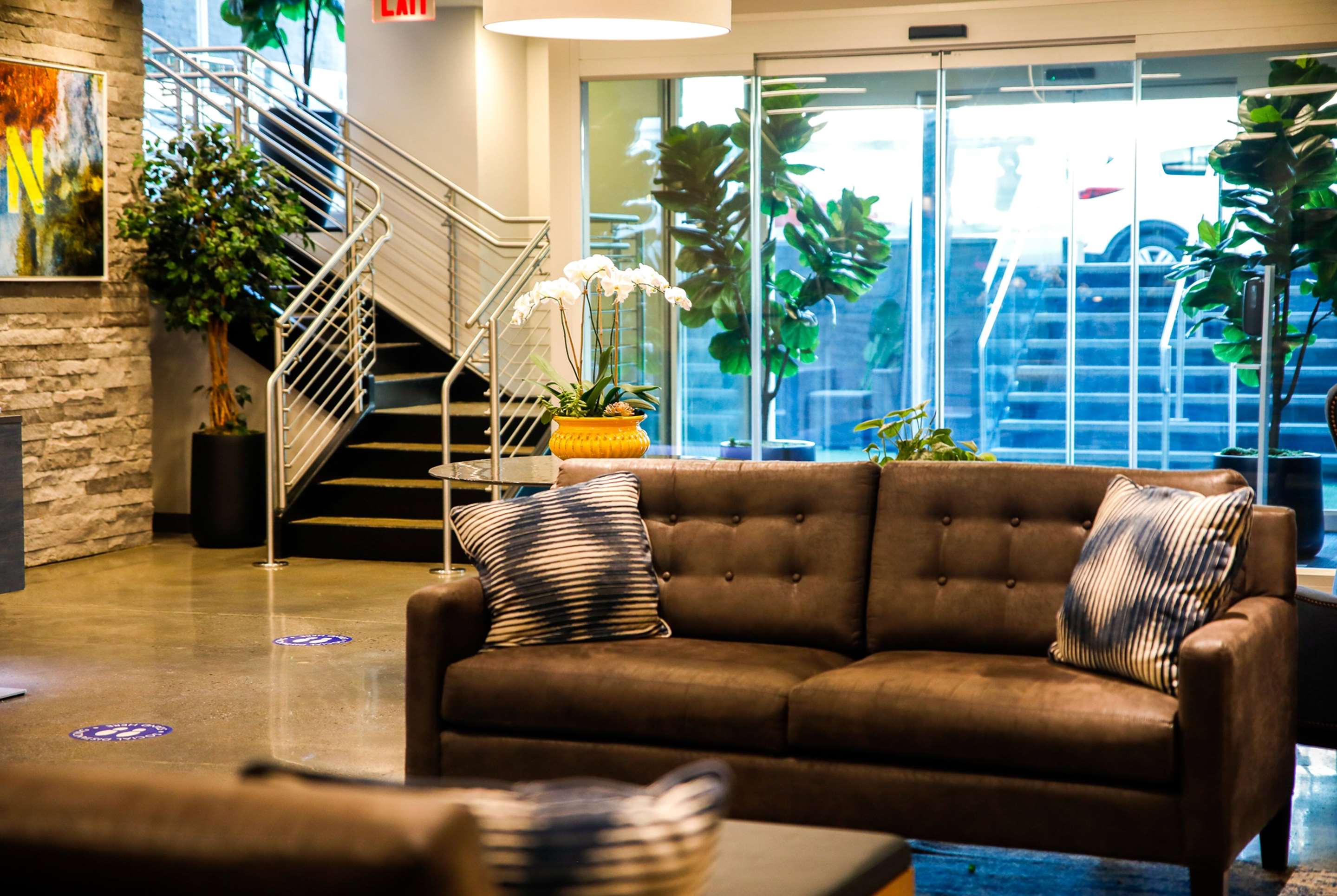 Lobby | Wingate by Wyndham Bronx/Haven Park