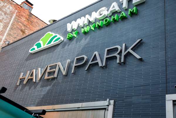 Exterior view - Wingate by Wyndham Hotel Bronx Haven Park New York