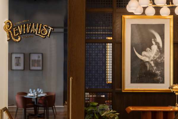 106 Jefferson Huntsville, Curio Collection by Hilton