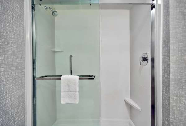  - Hampton Inn Abingdon - I-81, Exit 17