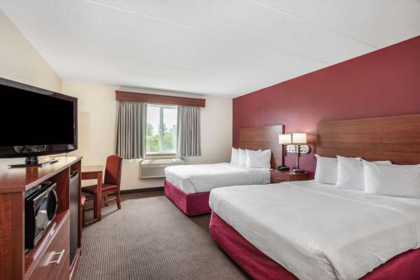 - SureStay Plus Hotel by Best Western Litchfield