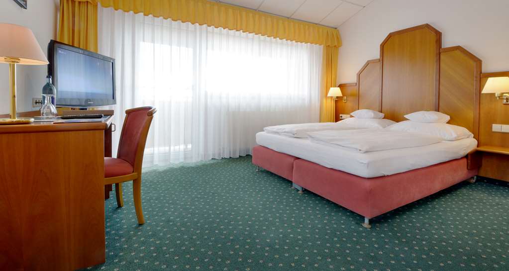 Hotel Engelhorn-guestroom-Guest Room,On-Site.jpg
