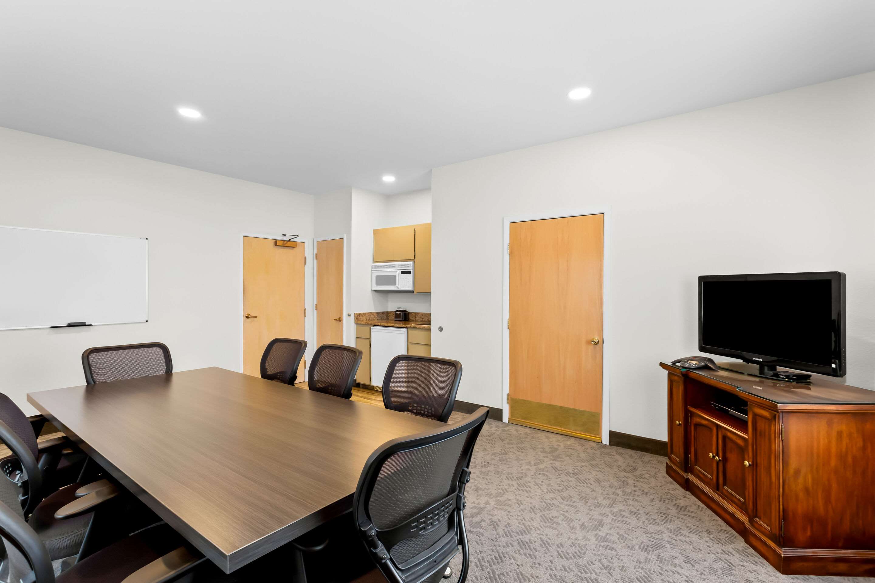 Conference Room | Comfort Inn & Suites