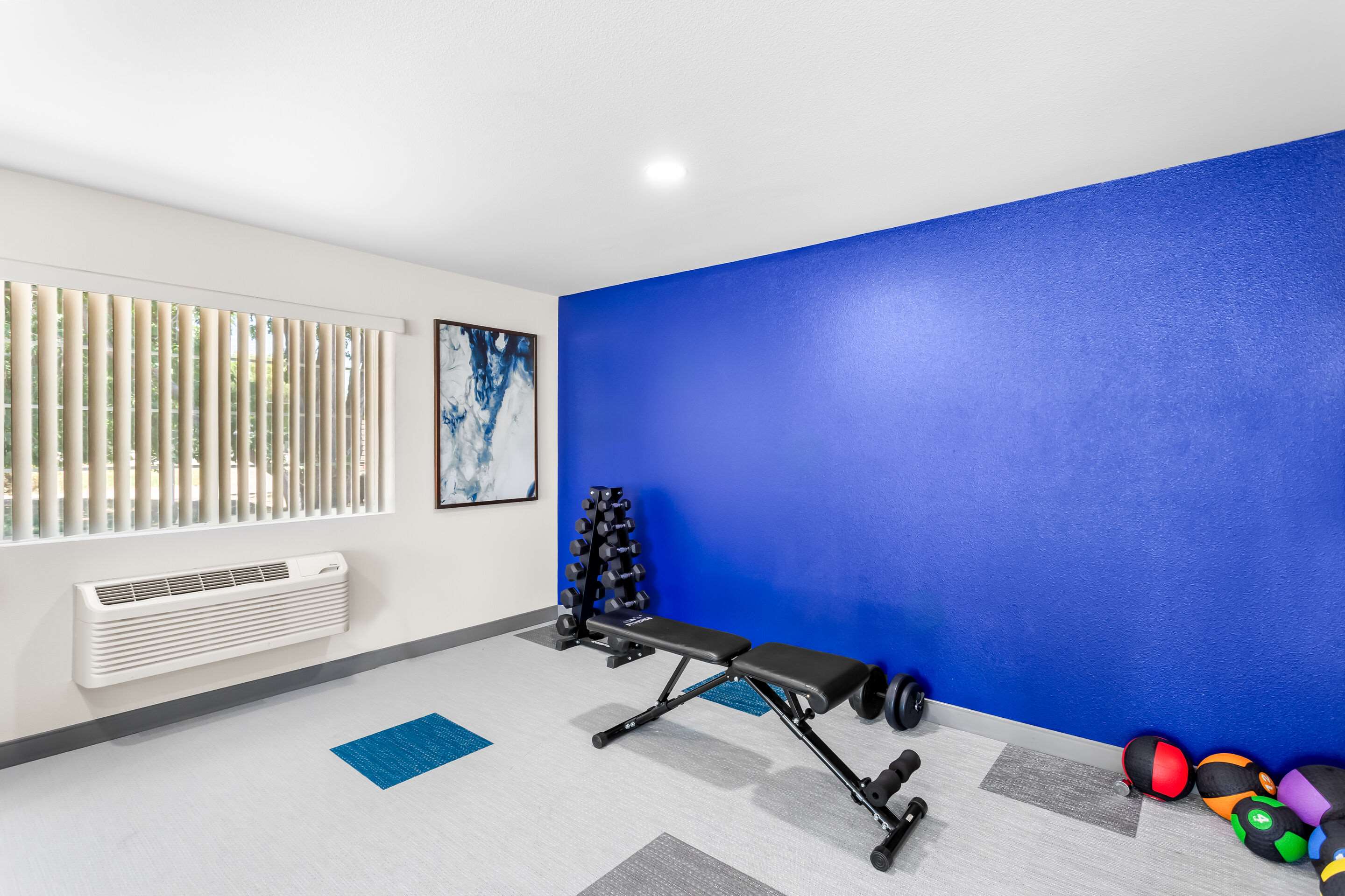 Fitness center | Comfort Inn & Suites