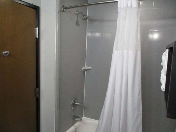  - Best Western Plus Regency Park Hotel Walker