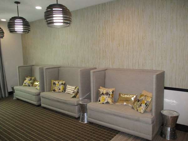 Bar - Best Western Plus Regency Park Hotel Walker