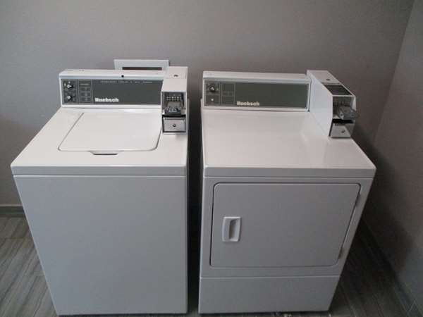 Amenities - Best Western Plus Regency Park Hotel Walker