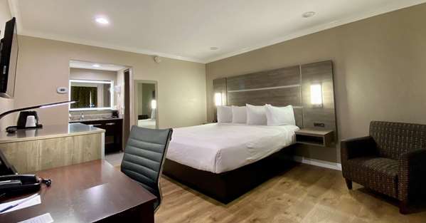  - SureStay Hotel by Best Western Santa Cruz