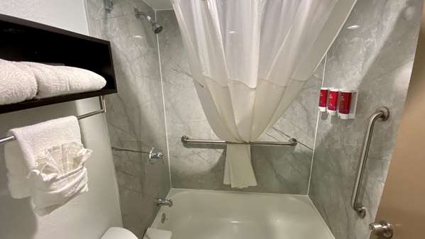  - SureStay Hotel by Best Western Santa Cruz