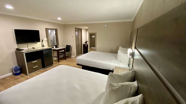  - SureStay Hotel by Best Western Santa Cruz