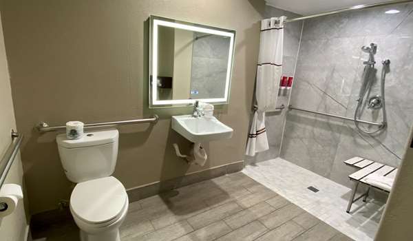  - SureStay Hotel by Best Western Santa Cruz