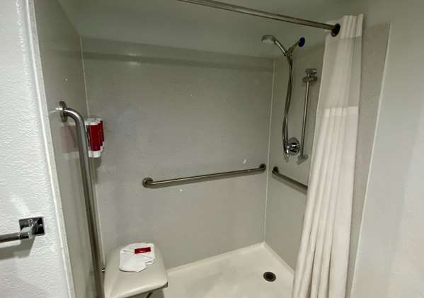  - SureStay Hotel by Best Western Santa Cruz