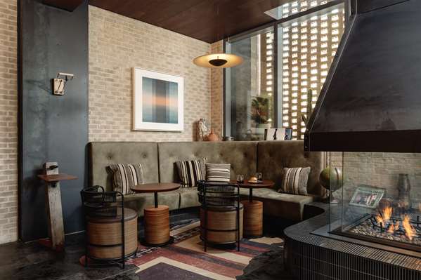 Restaurant - Tommie Hotel Downtown Austin - I-35, Exit 234B