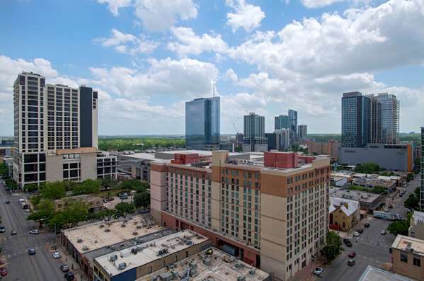  - Tommie Hotel Downtown Austin - I-35, Exit 234B