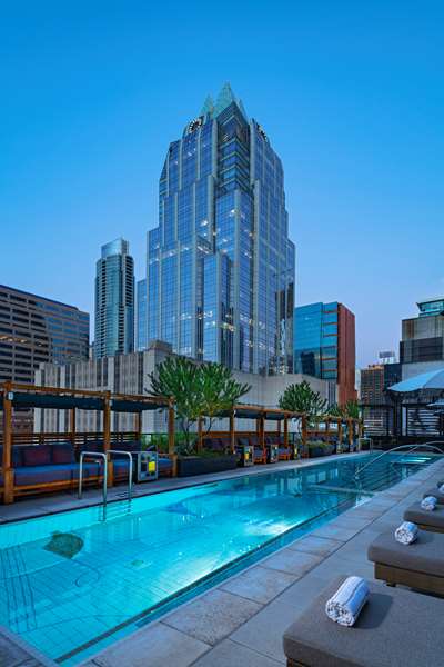 Pool - Tommie Hotel Downtown Austin - I-35, Exit 234B