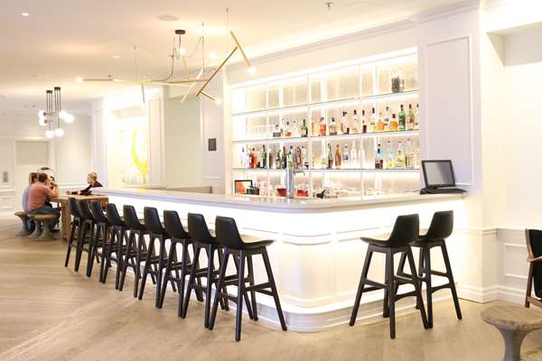 Bar - Walper Hotel Kitchener