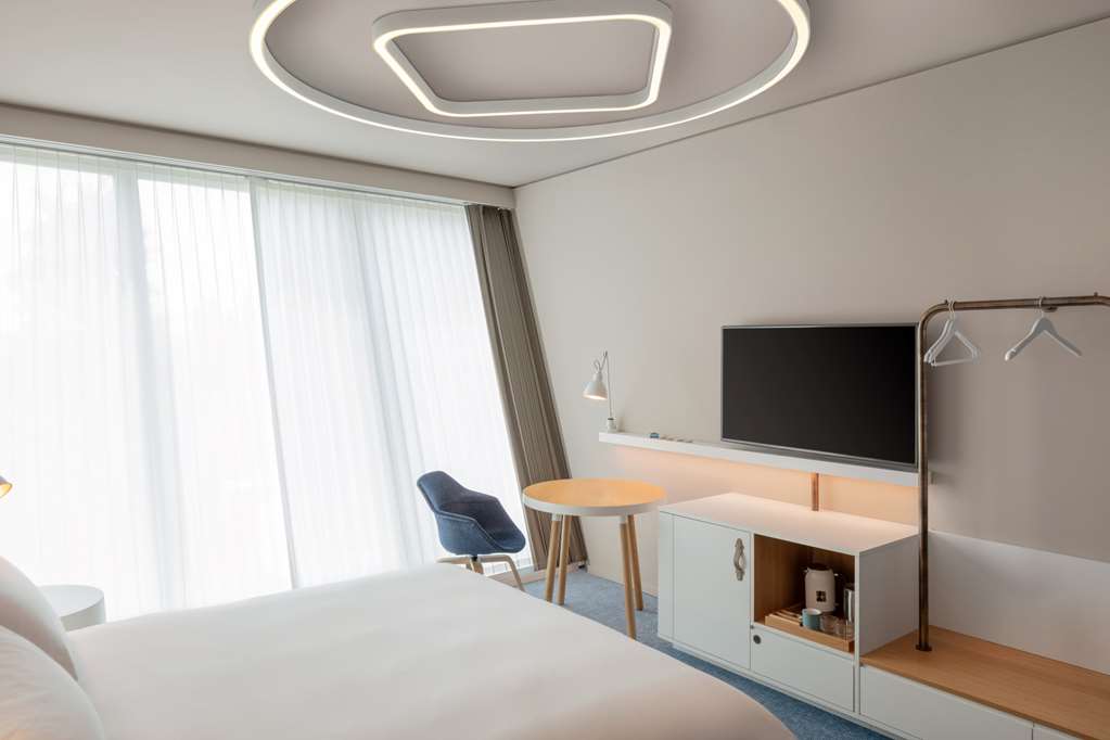 HYATT PLACE ZURICH AIRPORT THE CIRCLE - Photo 12