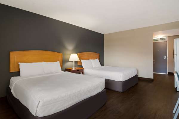  - Canadas Best Value Inn & Suites Kamloops