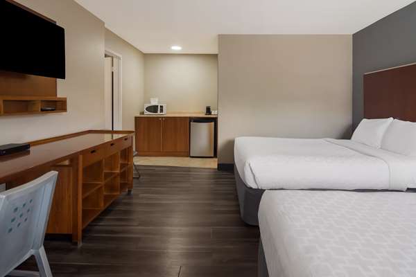  - Canadas Best Value Inn & Suites Kamloops