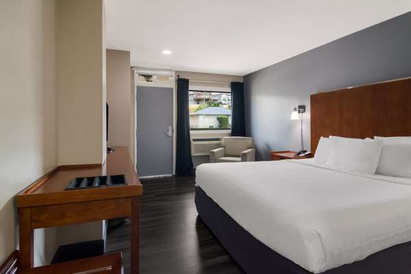  - Canadas Best Value Inn & Suites Kamloops
