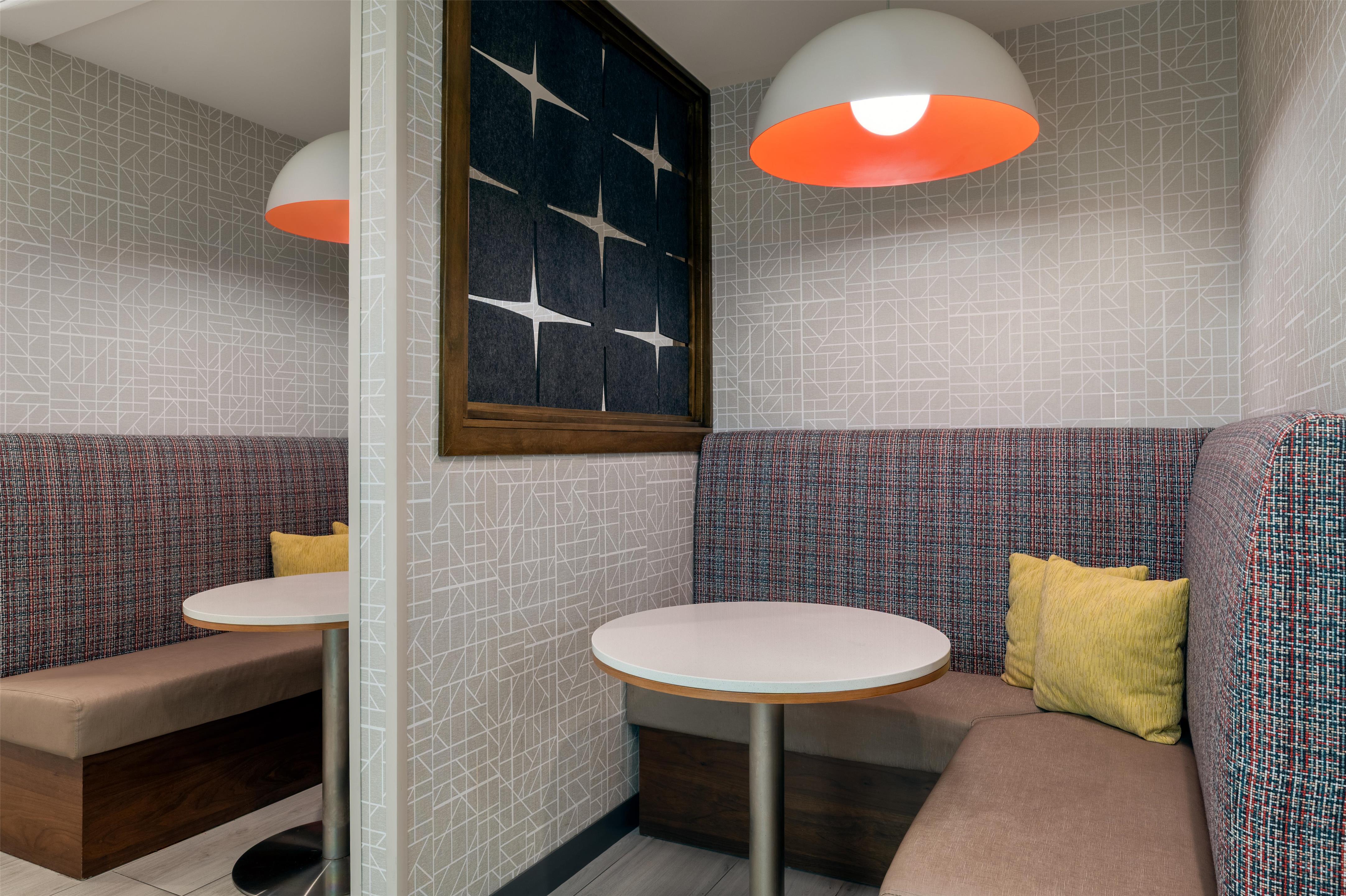 Meeting Room | Hampton Inn & Suites Ypsilanti