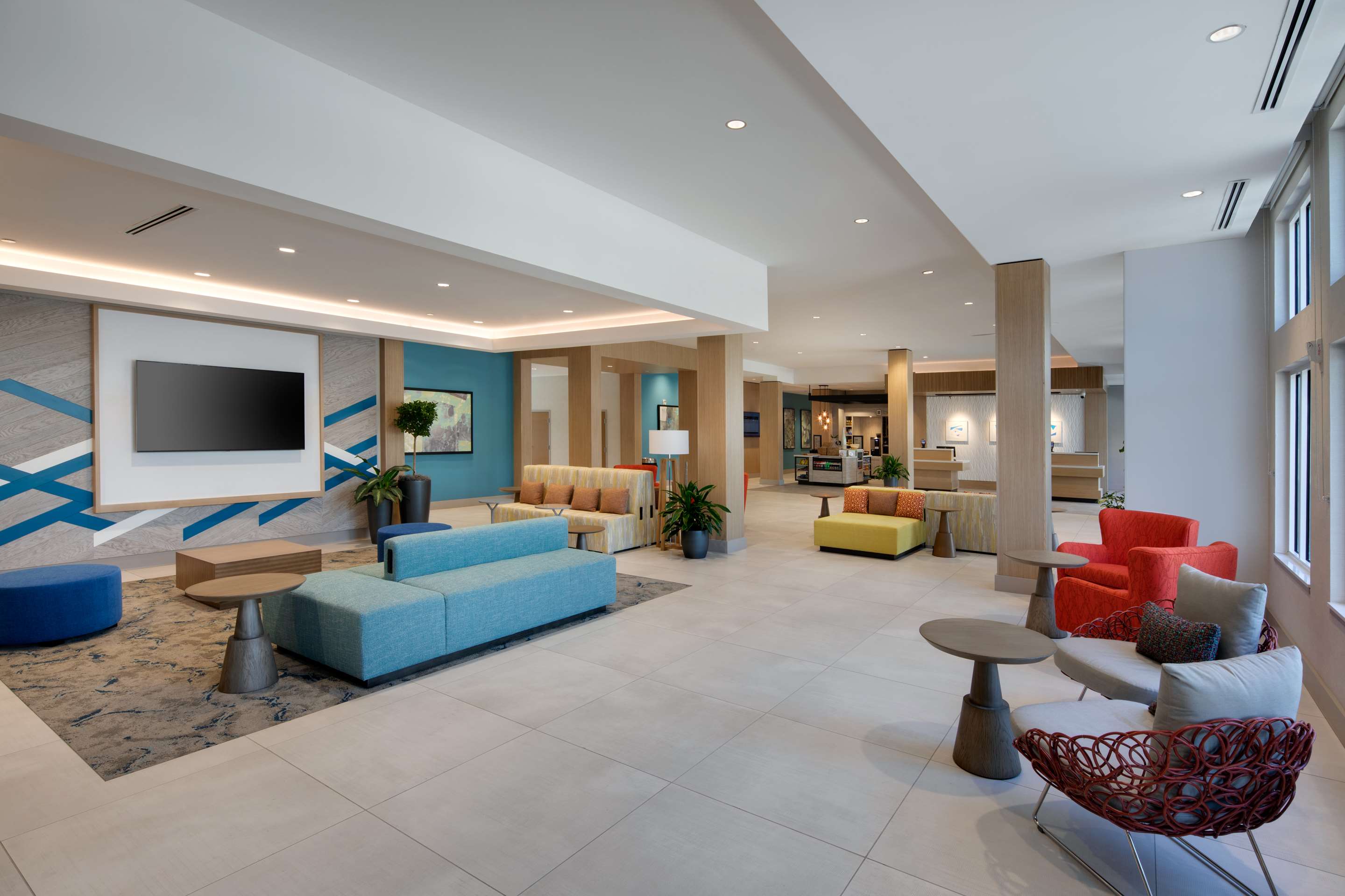 Reception | Hilton Garden Inn Panama City Airport