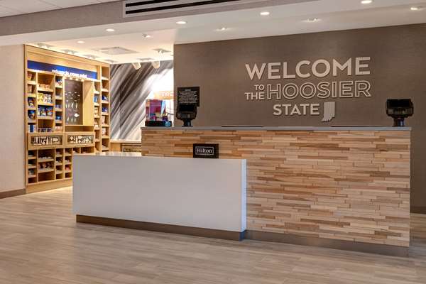  - Hampton Inn Crown Point - I-65, Exit 249