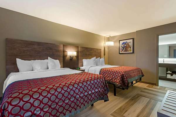  - Days Inn Bowling Green - I-65, Exit 22