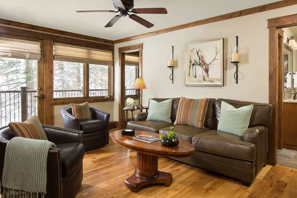 Suite - Manor Vail Resort & Conference Center - I-70, Exit 176