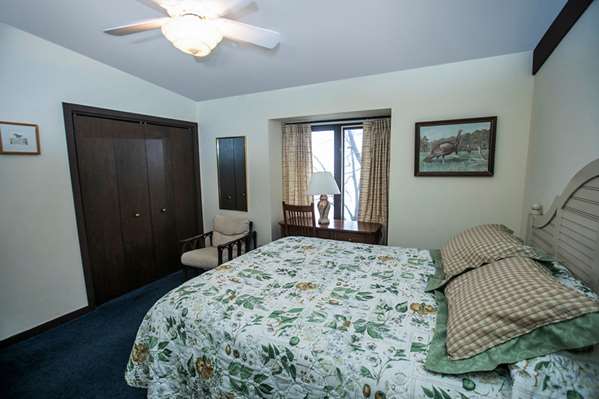 Suite - Abbey Resort Fontana