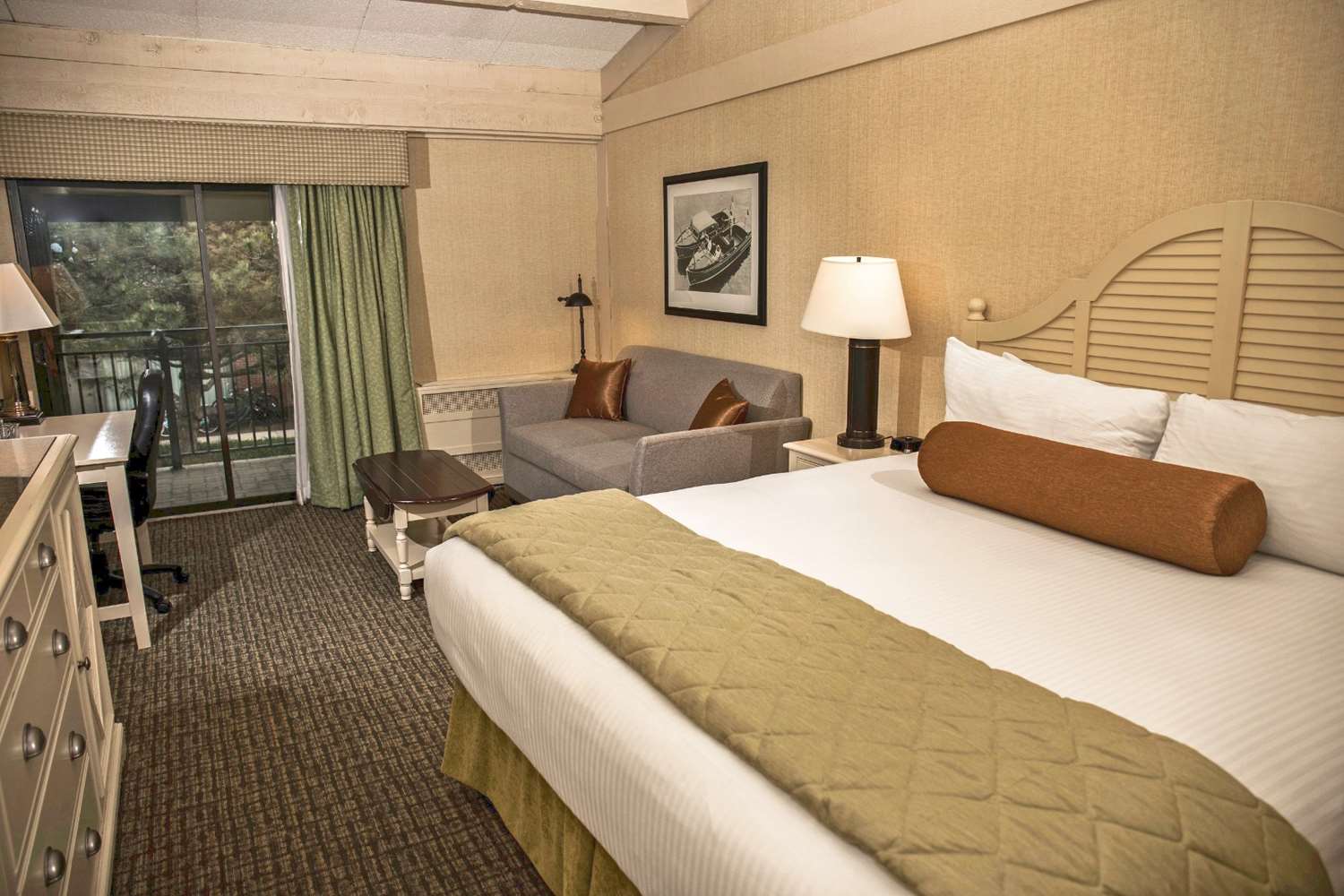 Abbey Resort Fontana, WI See Discounts