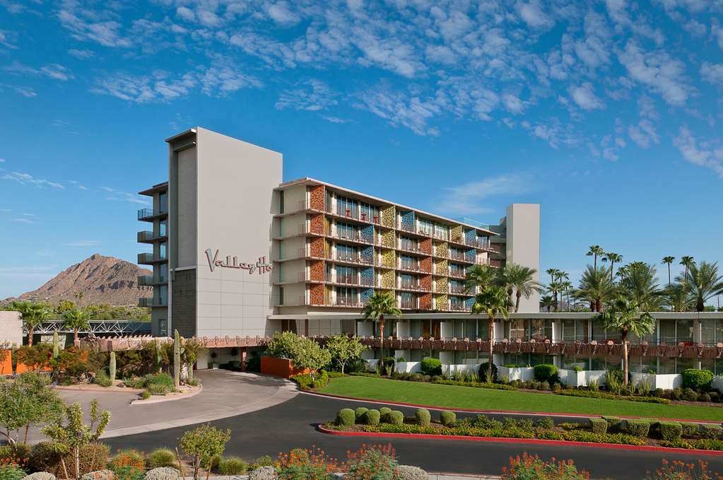 Guest photo