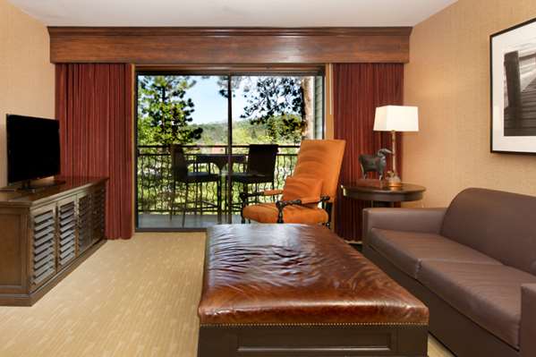Suite - Lake Arrowhead Resort & Spa
