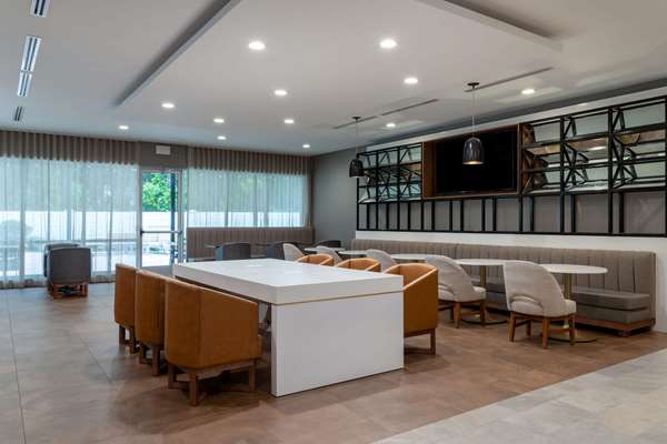 Restaurant - Wyndham Garden Hotel Airport Orlando