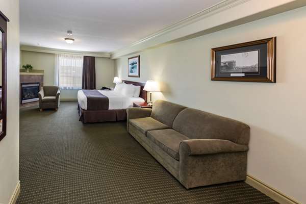  - Quality Inn & Suites Whitecourt