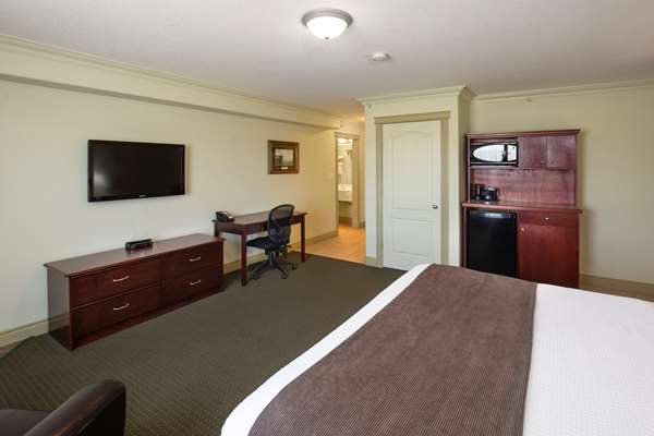  - Quality Inn & Suites Whitecourt