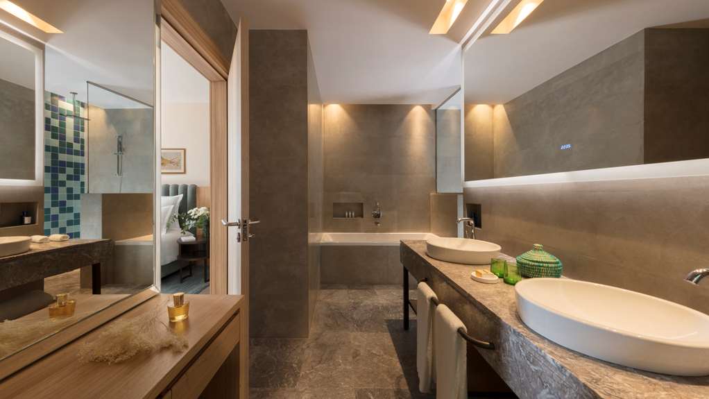 HYATT REGENCY TAGHAZOUT-guestroom-Guest Room,Suite,On-Site.jpg