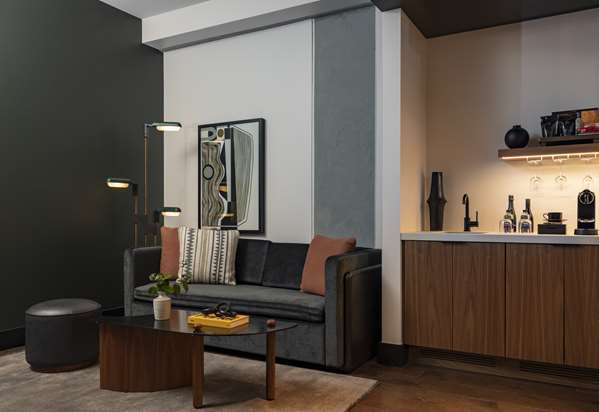 Suite - Thompson Hotel Downtown Denver