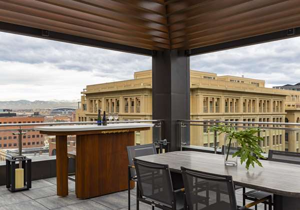 Suite - Thompson Hotel Downtown Denver