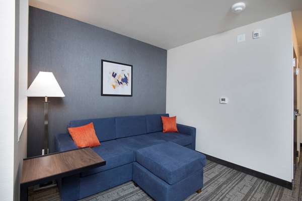 Suite - Comfort Inn & Suites Carleton Place