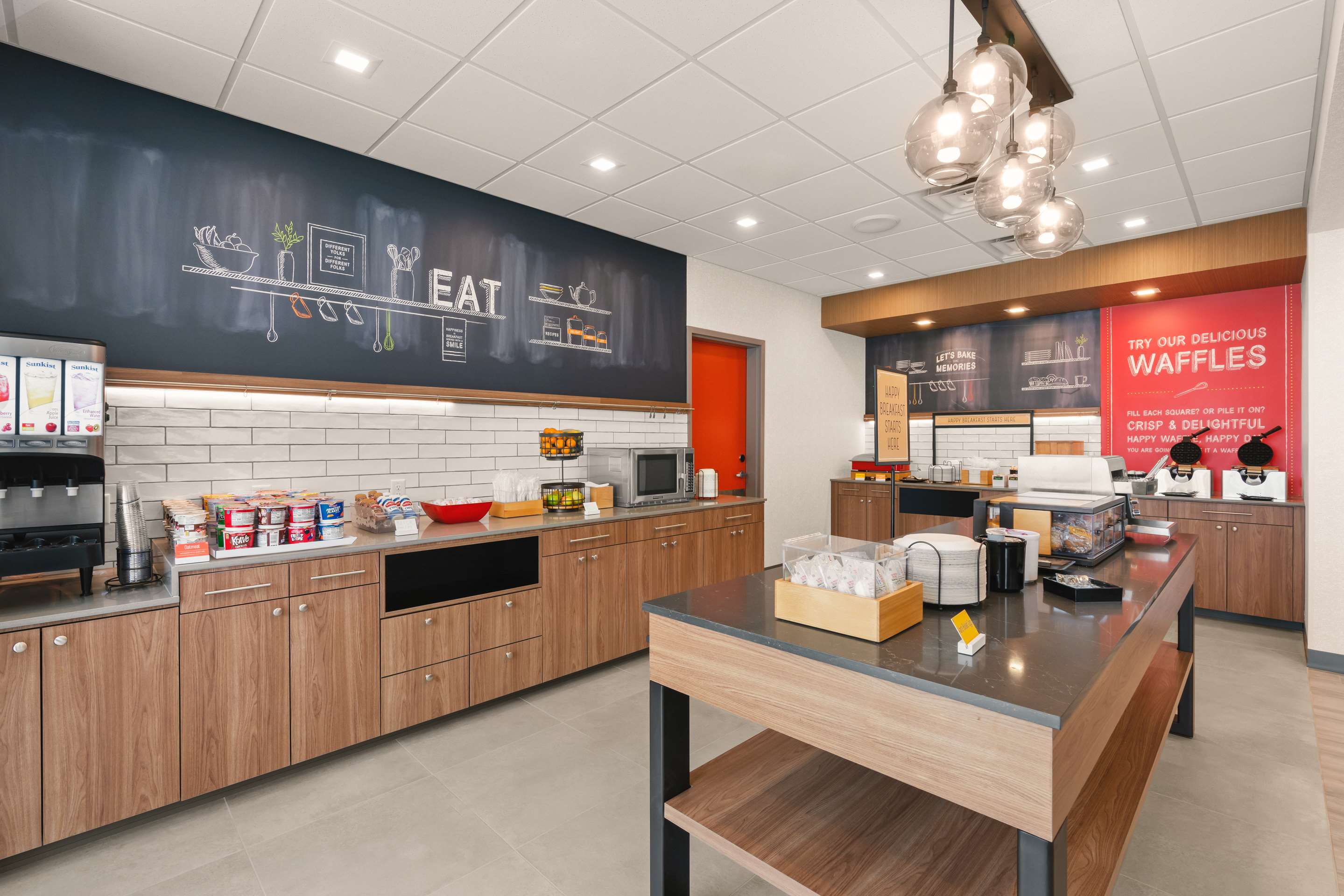 Breakfast Area | Hampton Inn Bellingham Airport