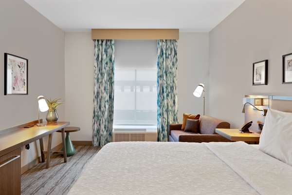  - Hilton Garden Inn Medical Center Houston