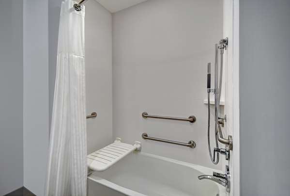  - Hilton Garden Inn Medical Center Houston