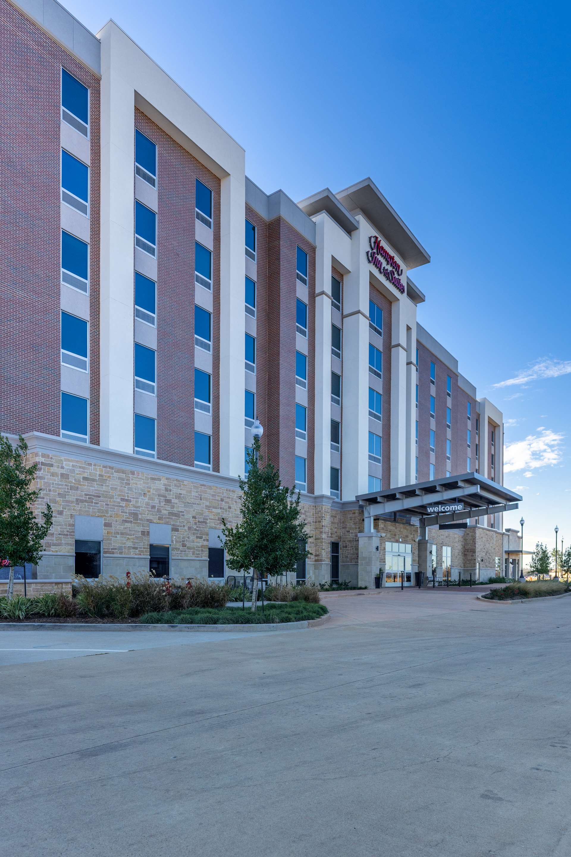 Exterior | Hampton Inn & Suites Sugar Land, Tx
