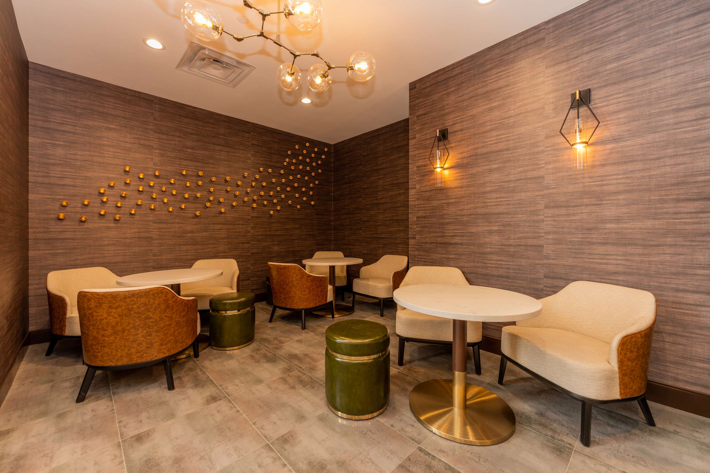 BarLounge | Hampton Inn & Suites Sugar Land, Tx