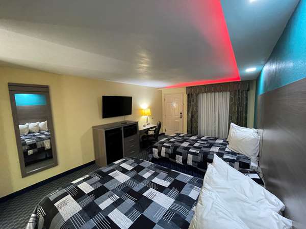  - SureStay Plus by Best Western Odessa - I-20, Exit 116