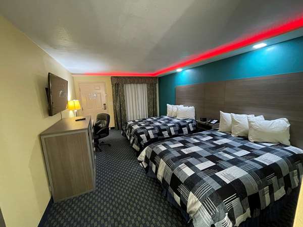  - SureStay Plus by Best Western Odessa - I-20, Exit 116