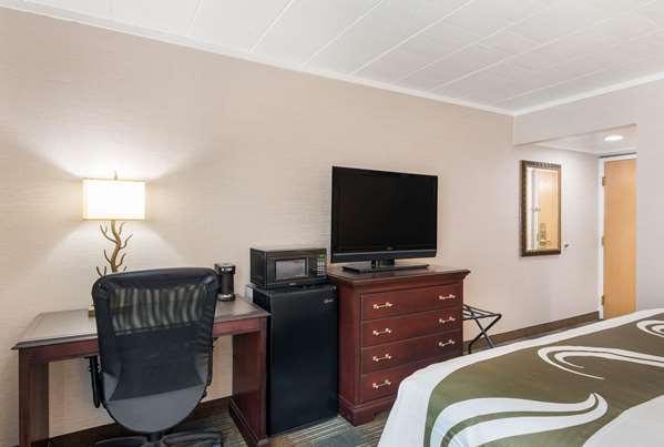  - Quality Inn Bath