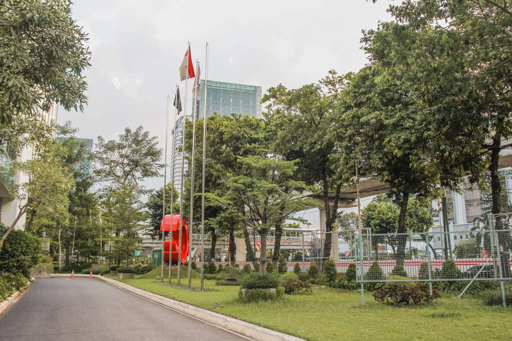 JS Luwansa Hotel & Convention Center