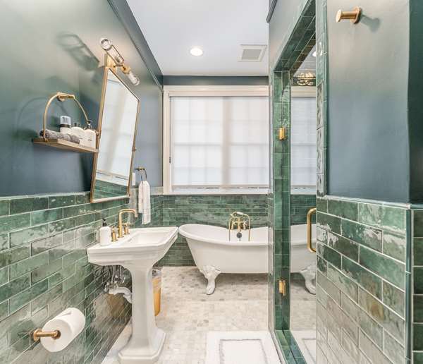 Suite - Bellwether House Hotel Savannah